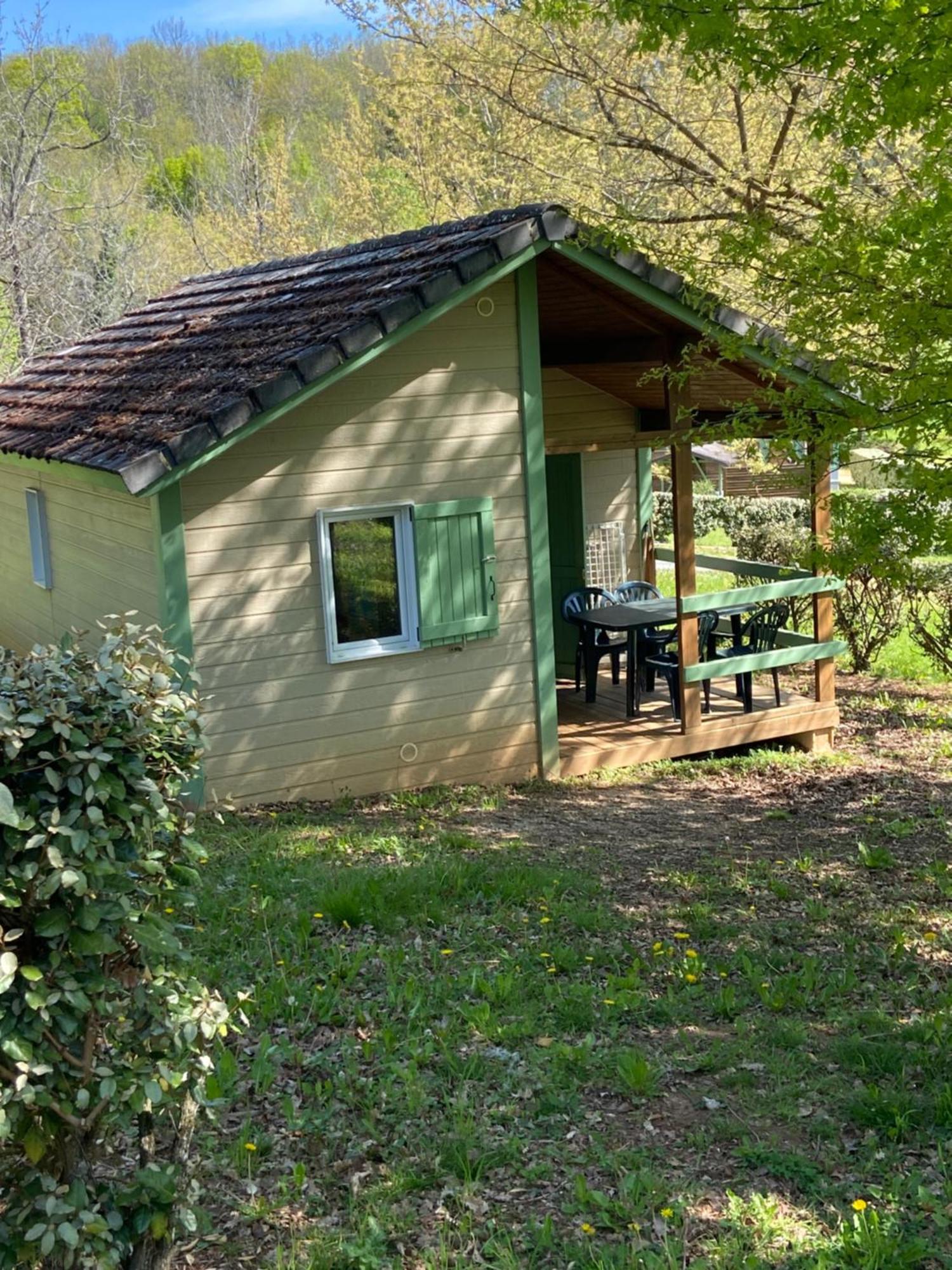En Toute Quietude Lissac-sur-Couze Екстер'єр фото